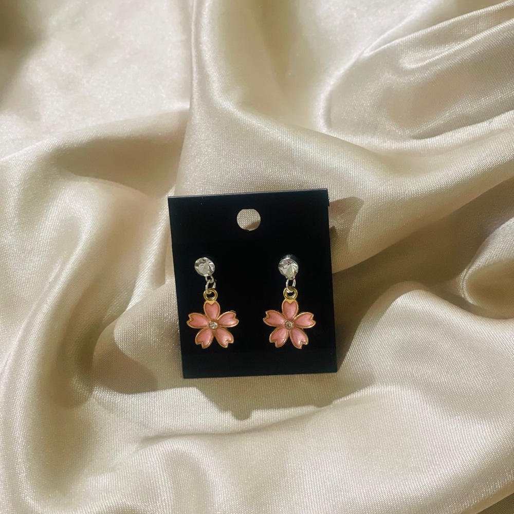 Tracy Fantasy jewelry